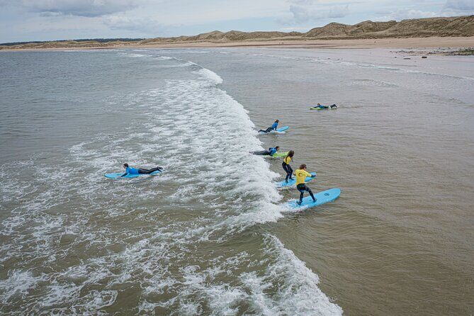 2 hour group lesson (3-16 people) - Who should book this surf lesson at Dunnet?