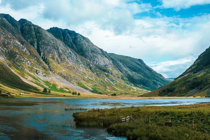 3 Day Isle of Skye Eilean Donan Castle and Loch Ness Tour - Cairngorms National Park road time to Pitlochry: the classic Highland wrap-up