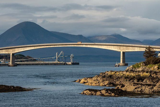 3-Day Isle of Skye Inverness Highlands and Glenfinnan Viaduct Tour from Edinburgh - Isle of Skye Day 2: Skye Bridge, Portree Lunch, Quiraing, and the Trotternish Views