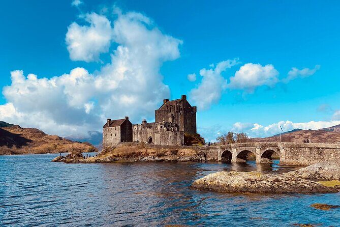 4-Day Isle of Skye & Jacobite Steam Train (train ride included) - Day 1: Loch Lomond, Glencoe, and Fort Augustus in one big scenic sweep