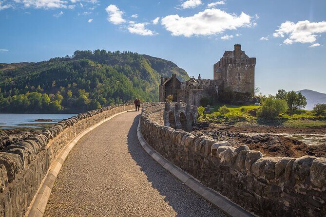 6 Day Outer Hebrides, Isle of Skye & optional 'Hogwarts Express' - The Jacobite steam train choice: Glenfinnan views or a similar drive