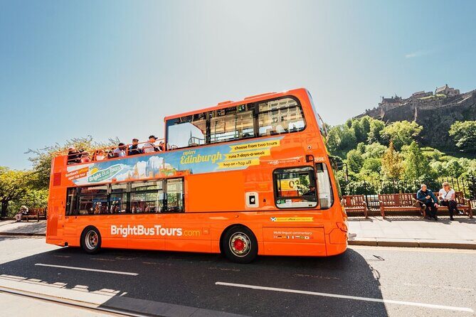 Big Bus Edinburgh Hop-On Hop-Off City and Britannia Bus Tour - Audio, headphones, and what to expect when you hear it