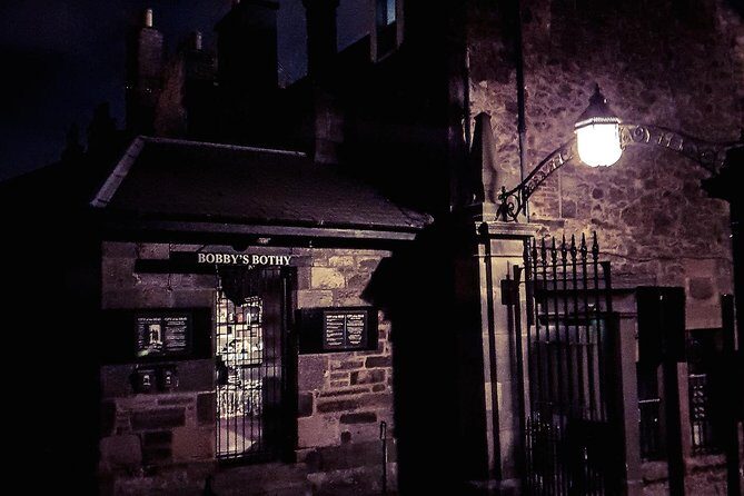 City of the Dead Haunted Graveyard Tour - A 1 hour 20 minute walk through closes and alleyways