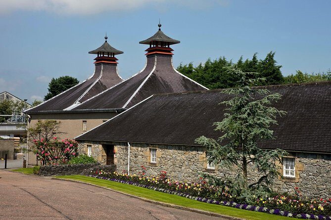 Clan Tour - of Speyside Distilleries - GlenAllachie: Award-Winning Whisky and the Billy Walker Connection