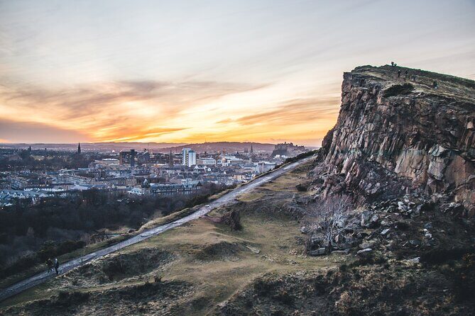 Edinburgh: Arthur's Seat Hike with Local Guide - Stop 1: Arthur’s Seat and the summit reward