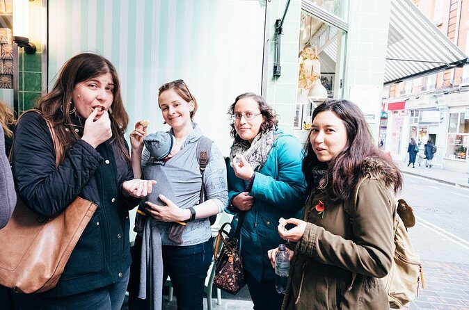 Edinburgh Cheese Crawl : Guided Food Tour - The Cheese Monger Stops: How the Tasting Works