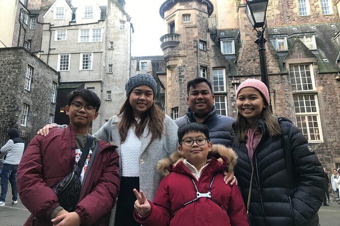 Edinburgh Highlights & Hidden Gems: Private Tour with a Local - Scottish Food the Local Way: Where You Eat Matters More Than What You Order