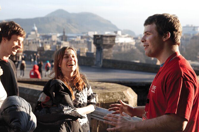 Edinburgh: Old Town's Highlights Walking Tour - Starting at 130 High Street: quick orientation without map stress