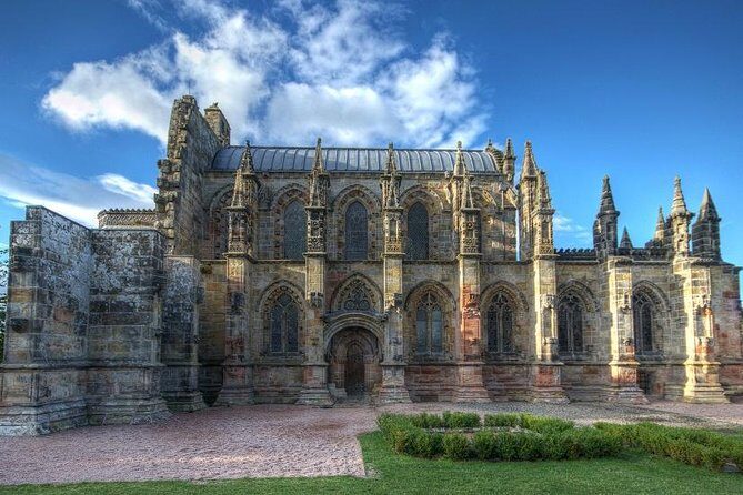 Edinburgh: Rosslyn Chapel, the Borders & Glenkinchie Distillery - Why this day trip from Edinburgh feels like a real escape