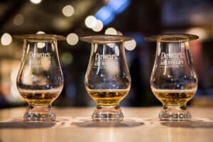 Edinburgh: The Ultimate Whisky Experience Tour - South Queensferry Bridges: The Quick Stop That Sets the Tone