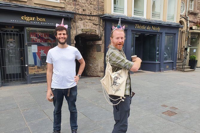 Fantastic Creatures of Edinburgh, and where to find them! - The finish line near the Royal Mile: claiming your souvenir prize