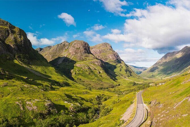 Full-Day Oban Castles and Glencoe Guided Tour from Glasgow - Glencoe: Views That Come With Real Meaning