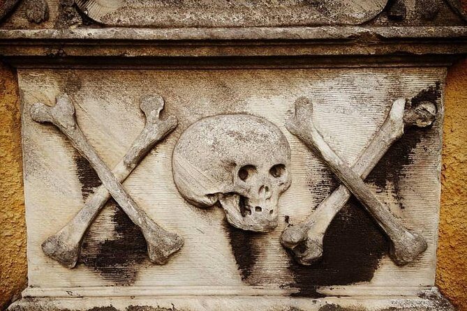Ghost Tour in Spanish - A Spanish ghost story in Edinburgh that moves fast
