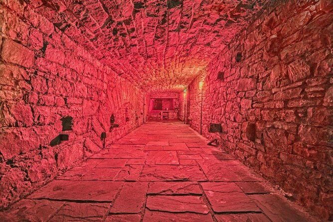 Ghost Tour in Spanish - Walking format, group size, and how long you are actually out
