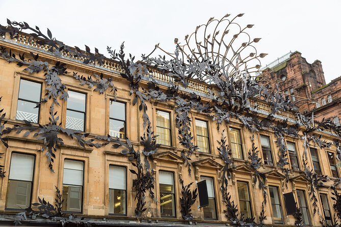 Half-Day Private Glasgow Must-Sees Tour - The route’s two “mystery” stops: patrons, patrons everywhere, and a glasshouse story