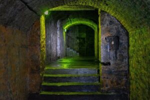 Haunted Vaults and Graveyard Walking Tour in Edinburgh - Greyfriars Kirk: the graveyard stop that sets the tone