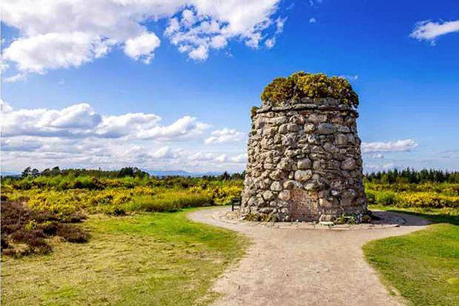 INVERGORDON PORT Tour of Culloden, Cairns & Cawdor Castle - Loch Ness in 30 minutes: Nessie spotting without the full-day trap