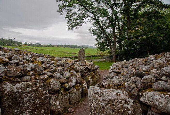 Inverness Castle, Clava, Culloden Battlefield and Loch Ness - Clava Cairns: Bronze Age graves near Inverness (free and worth the pause)