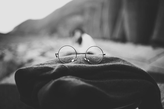 JK Rowling's Harry Potter Walking Tour in Edinburgh - Greyfriars Kirk: names on stones, and the Tom Riddle thread