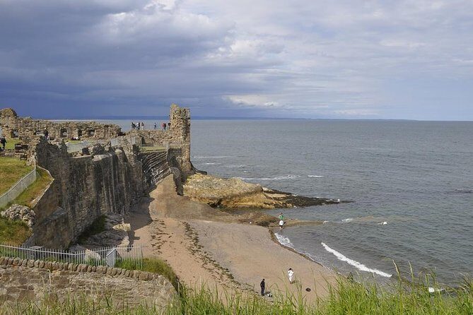Kingdom of Fife & St Andrews Full-Day Guided Private Tour in a Premium Minivan - Pickup in Edinburgh and the comfort of a Mercedes minivan