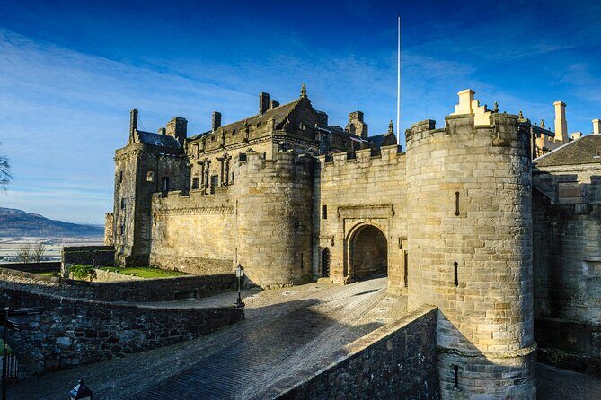 Loch Lomond National Park & Stirling Castle Full Day Tour - From Glasgow pickup to Loch Lomond: the day gets you out fast