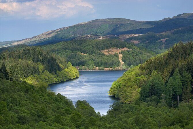 Loch Lomond National Park & Stirling Castle Full Day Tour - The guide factor: why the stories can be the best part