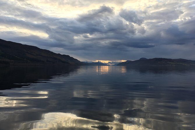 Loch Ness 1-Hour Cruise with Urquhart Castle Views - Urquhart Castle From the Water: The Best Photos Without the Extra Time
