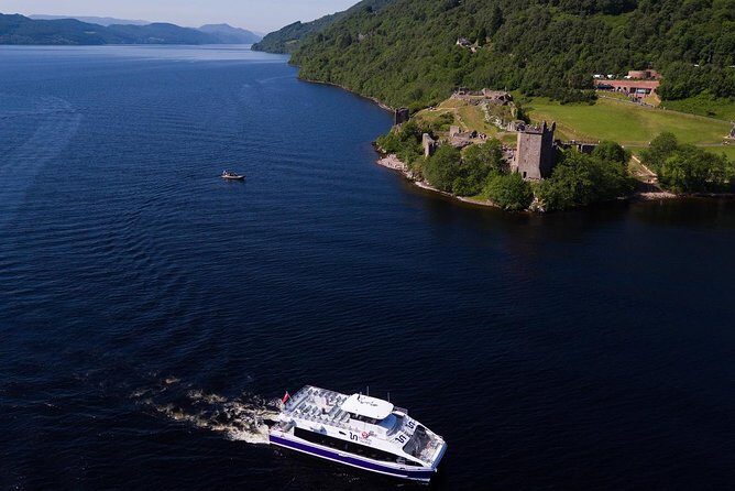 Loch Ness and Caledonian Canal 2-Hour Cruise from Dochgarroch - The route through the Caledonian Canal: scenery with built-in clues