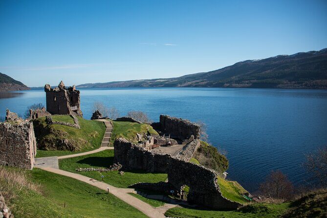 Loch Ness Cruise and Urquhart Castle visit from Inverness - Loch Ness Centre: The Nessie Story With a Place to Stand and Read