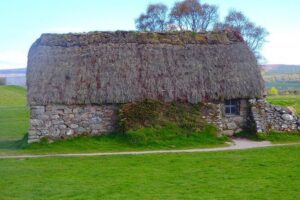 Loch Ness & Culloden Battlefield Private Tour from Inverness - Loch Ness and Urquhart Castle: ruins with big views