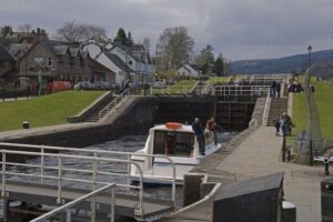 Loch Ness, Glencoe & Highlands Small-Group Day Tour from Glasgow - The ride south and north: comfortable transport, lots of stories