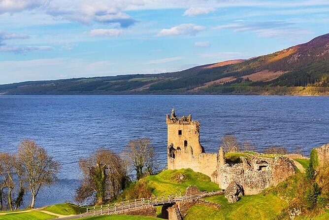 Loch Ness,Culloden Battlefield,Cawdor Castle & Much More From Inverness City - Glen Ord Distillery: the whisky stop that explains the craft