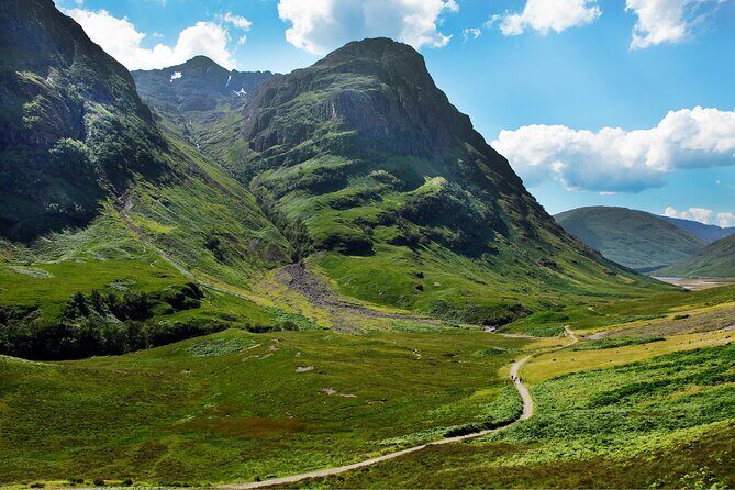 Luxury Private Tour of The Highlands & Loch Ness from Edinburgh - Hairy Coos and the Trossachs: where feeding time turns into a break from driving