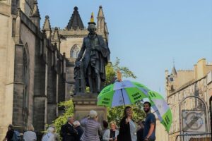 Old Town Walking Tour History and Tales in Edinburgh - What you’ll see: St Giles, Mercat Cross, George Heriot School, and Castle views
