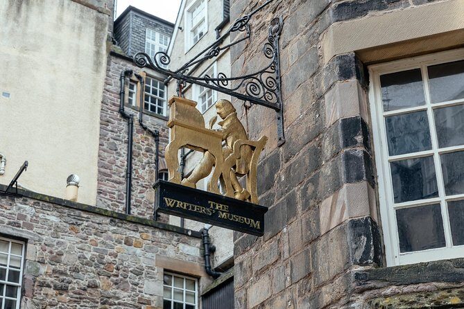 Private City Kickstart Tour: Edinburgh - What the Guide Actually Gives You: Tips and Orientation You Can Use Immediately