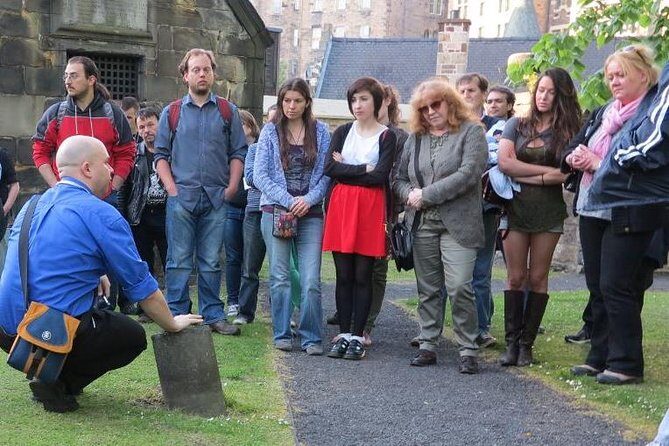 Private Greyfriars Kirkyard history tour - Inside Greyfriars Kirkyard: what you’ll see in the burial ground