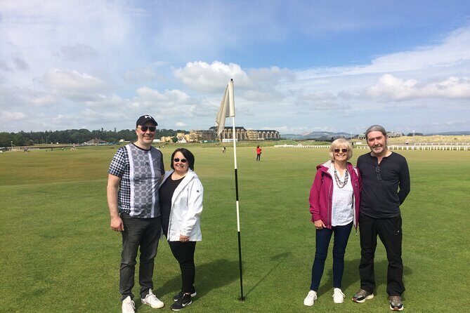 Private St. Andrews: Home of Golf Old Course Walking Tour - Martyrs’ Monument: your tour kickoff in the right setting