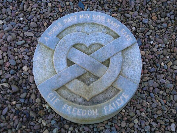 Rosslyn Chapel and Hadrian's Wall Small Group Tour from Edinburgh - What you get with the small-group format (and what you might need to manage)