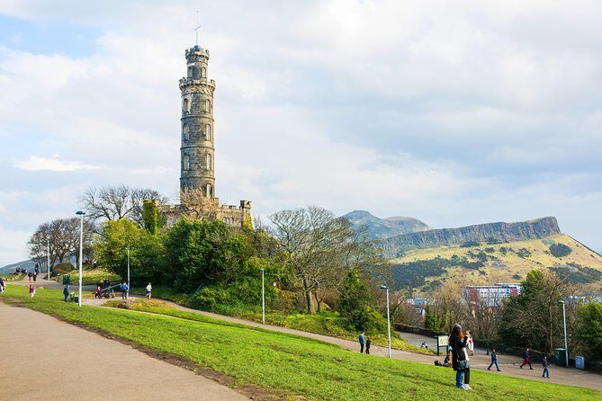 Royal Edinburgh Ticket - Hop-On Hop-Off and Attraction Admissions - How the 48-hour, 3-route bus system actually helps