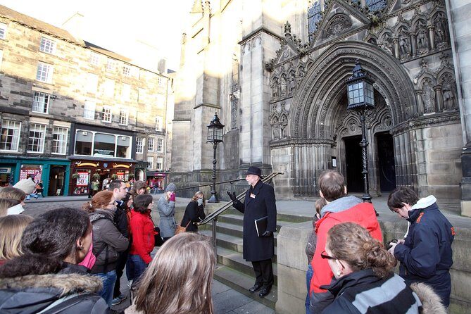 Royal Mile and Edinburgh Castle - Small Group Walking Tour - John Knox House Museum: one of the last medieval survivors