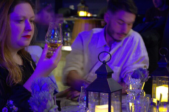 Scotch Whisky Tasting - The True Spirit of Scotland - The itinerary you’ll feel: a short walk, then a focused flight