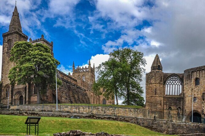 St Andrews, Fife Coast Walk & Historic Abbey Tour from Edinburgh - St Andrews Castle: Optional, But Plan Your Time Like a Local