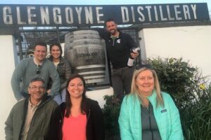 Stirling Castle, Whisky & Kelpies Tour starting Edinburgh - Group size, comfort, and pacing: why 8 seats matters