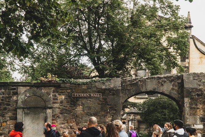 Tales from the Crypts: Ghouls, Graves and Ghostly Tales - Meeting at the William Chambers Monument (and why timing matters)