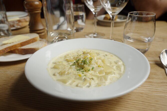 The Best Food Tour in Edinburgh - Princes Street Start, Then Off the Beaten Track