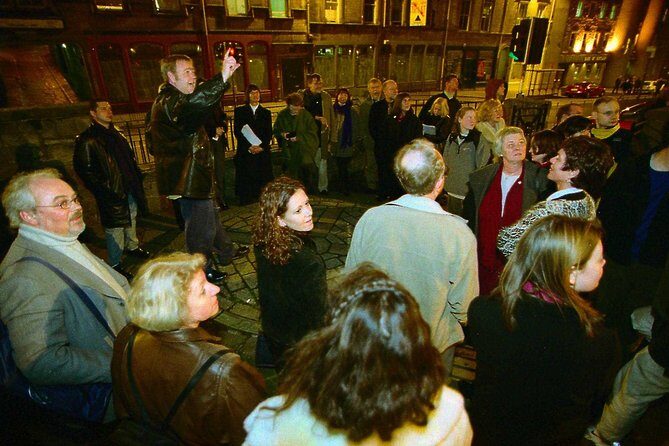 The Edinburgh Literary Pub Tour - Finishing in the New Town West End at Milnes Bar