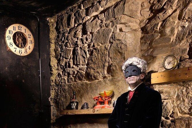The World Famous Underground Ghost Tour - Wynds and closes: the Old Town side most people skip