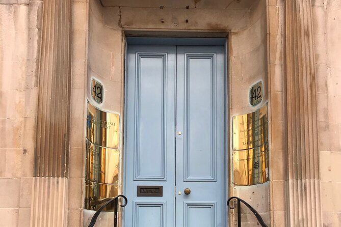 Walking Tour of Glasgow - Stop 4: Merchant City and how trade shaped the city
