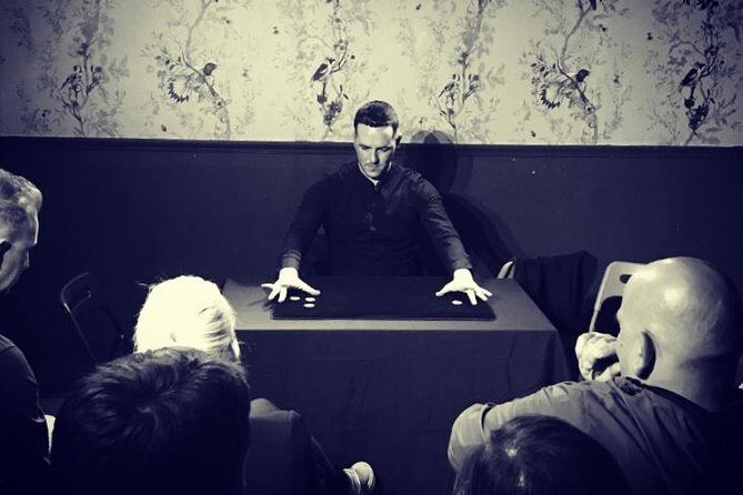 Watch Closely - An Evening of Magic - Should you book Watch Closely in Glasgow?